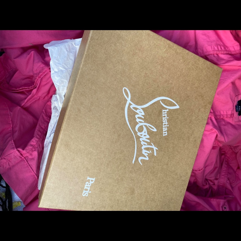 Beautiful 💯 Authentic Christian Louboutin